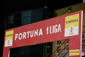 Pierwsza liga stylem życia? Jak wygląda sytuacja w połowie sezonu?